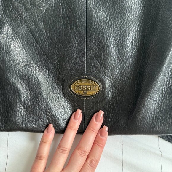 FOSSIL Tote Explorer Black Leather Crossbody Handbag - Picture 9 of 12